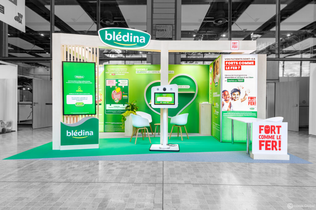 Stand menuis&eacute; Danone bl&eacute;dina pour le salon SFP (Soci&eacute;t&eacute; Fran&ccedil;aise de P&eacute;diatrie) 2025 &agrave; Lyon