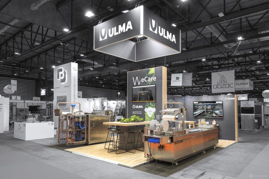 Stand menuis&eacute; Ulma Packaging con&ccedil;u pour le salon Prod&amp;Pack 2025 &agrave; Lyon
