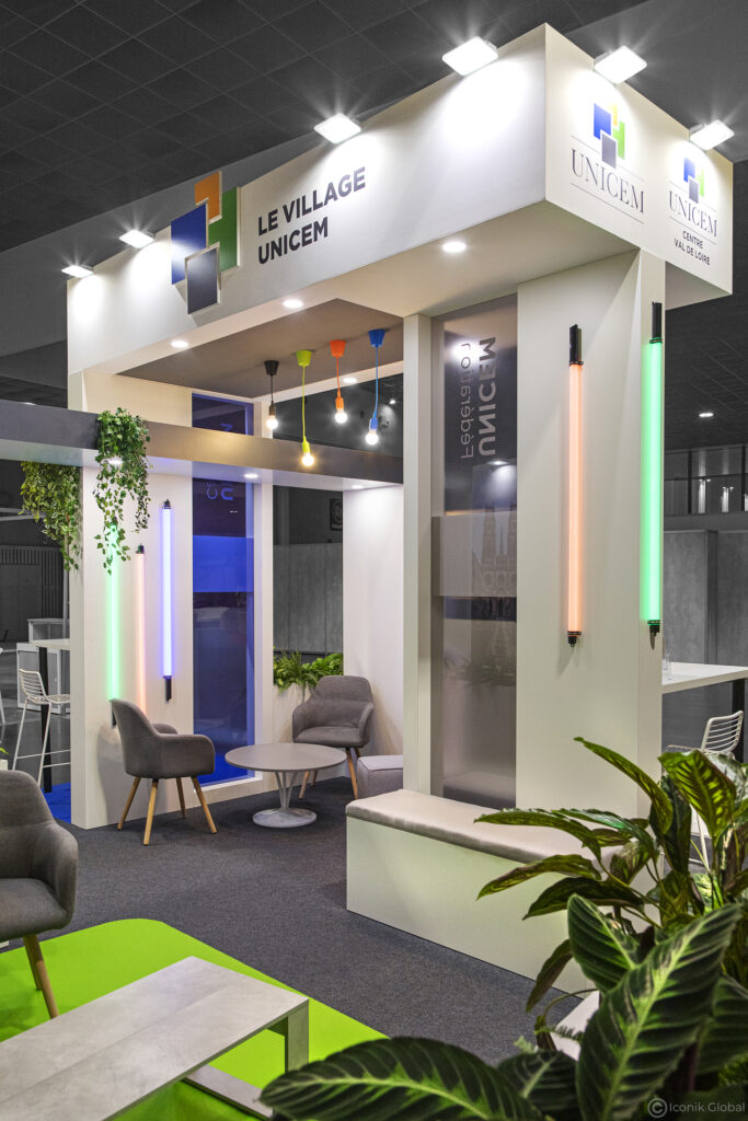 Stand Unicem menuis&eacute; pour le Congr&egrave;s de la SIM 2025 &agrave; Orl&eacute;ans